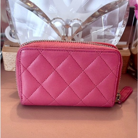 Pink Lambskin Chanel Card Wallet - Picture 2 of 9